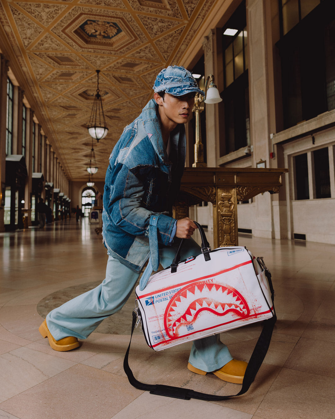 USPS SHIPPING BOX DUFFLE