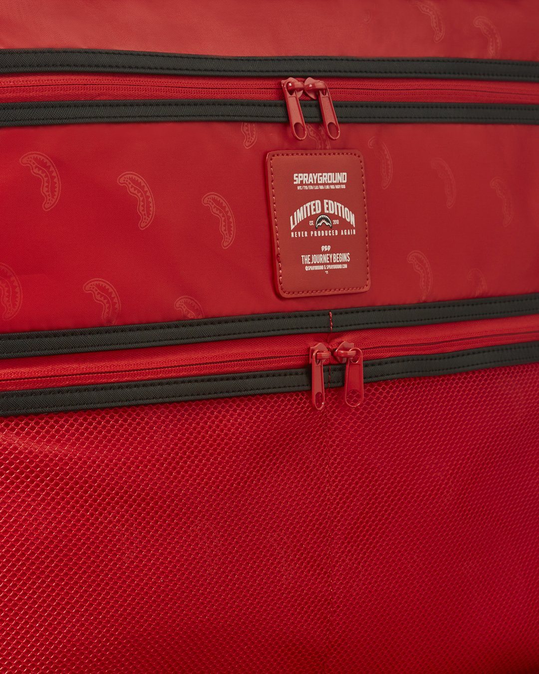 XTC SHARKS IN PARIS JETSETTER CARRY-ON LUGGAGE